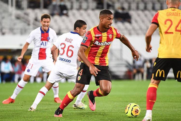 法甲今夜走向成谜，尼斯再遭质疑，话题不断，赛程密集仍需轮换的简单介绍